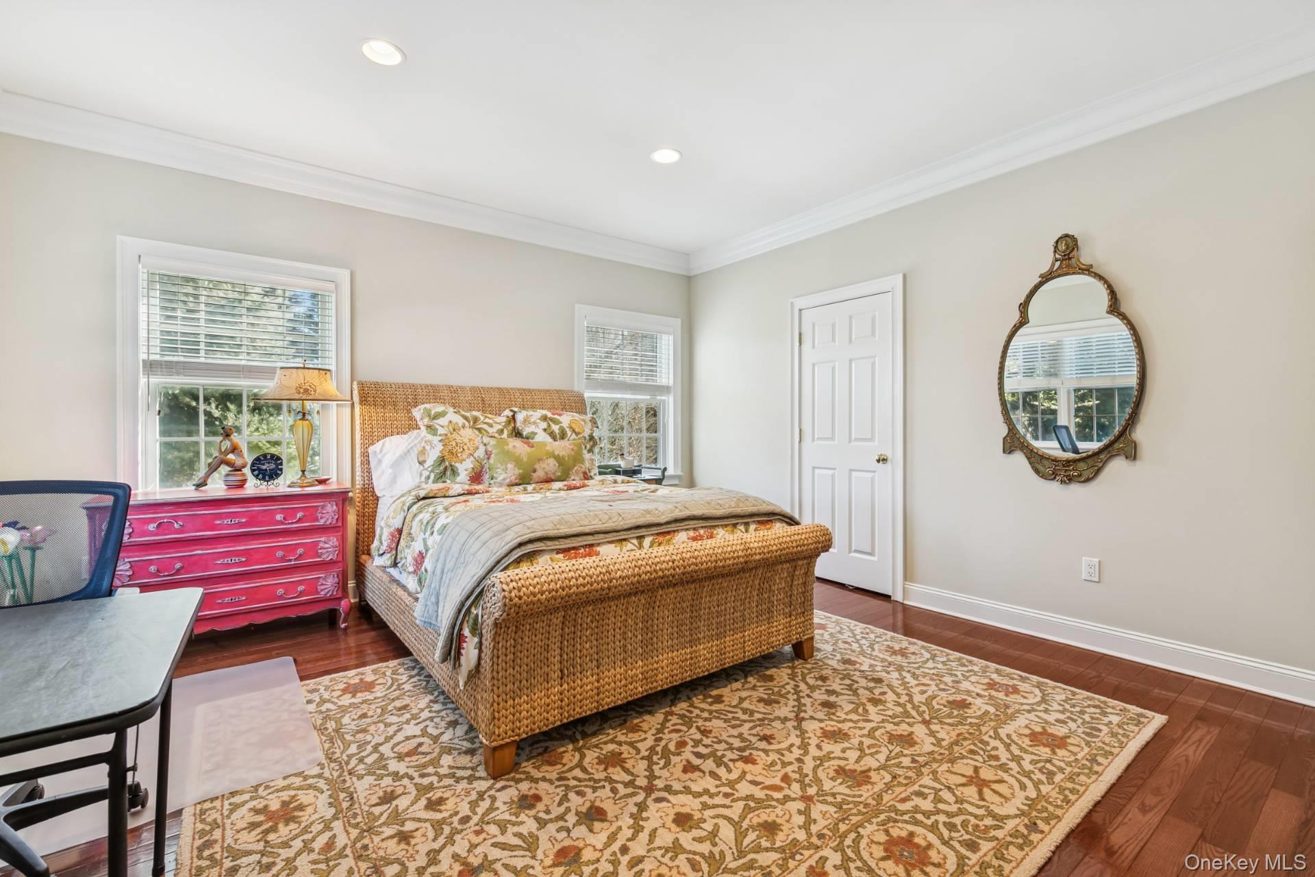 #19 photo, 23 Meadow Lane, Саффолк ‖ Westhampton Beach , NY 11978