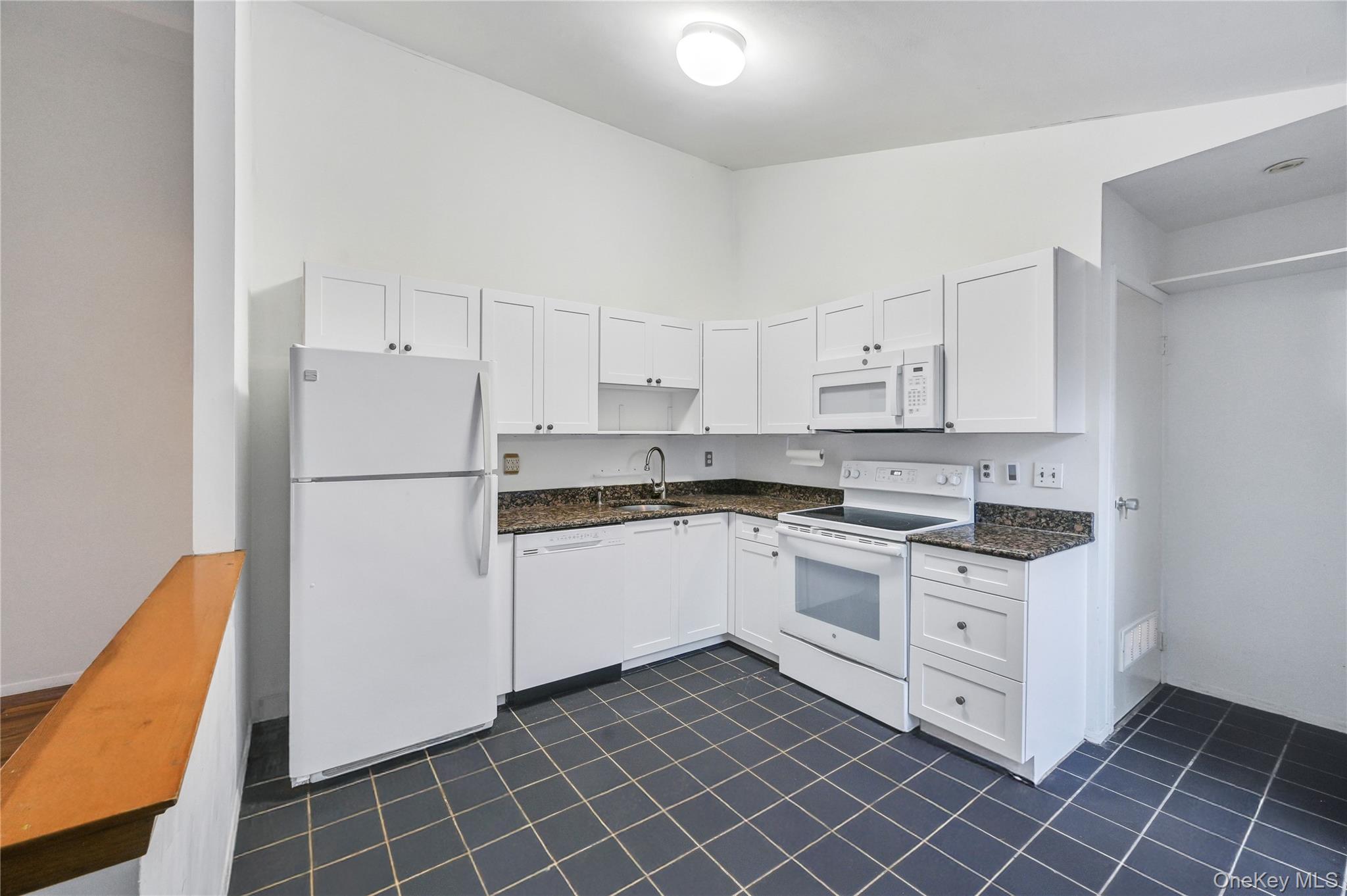 #5 photo, 60 Hildreth Place, East Hampton , NY 11937