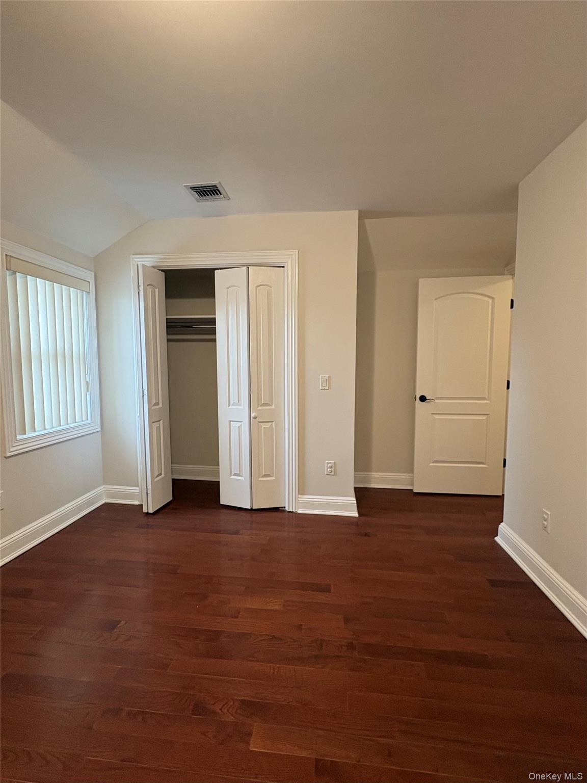 #10 photo, 147-22 21st Avenue, Whitestone , NY 11357