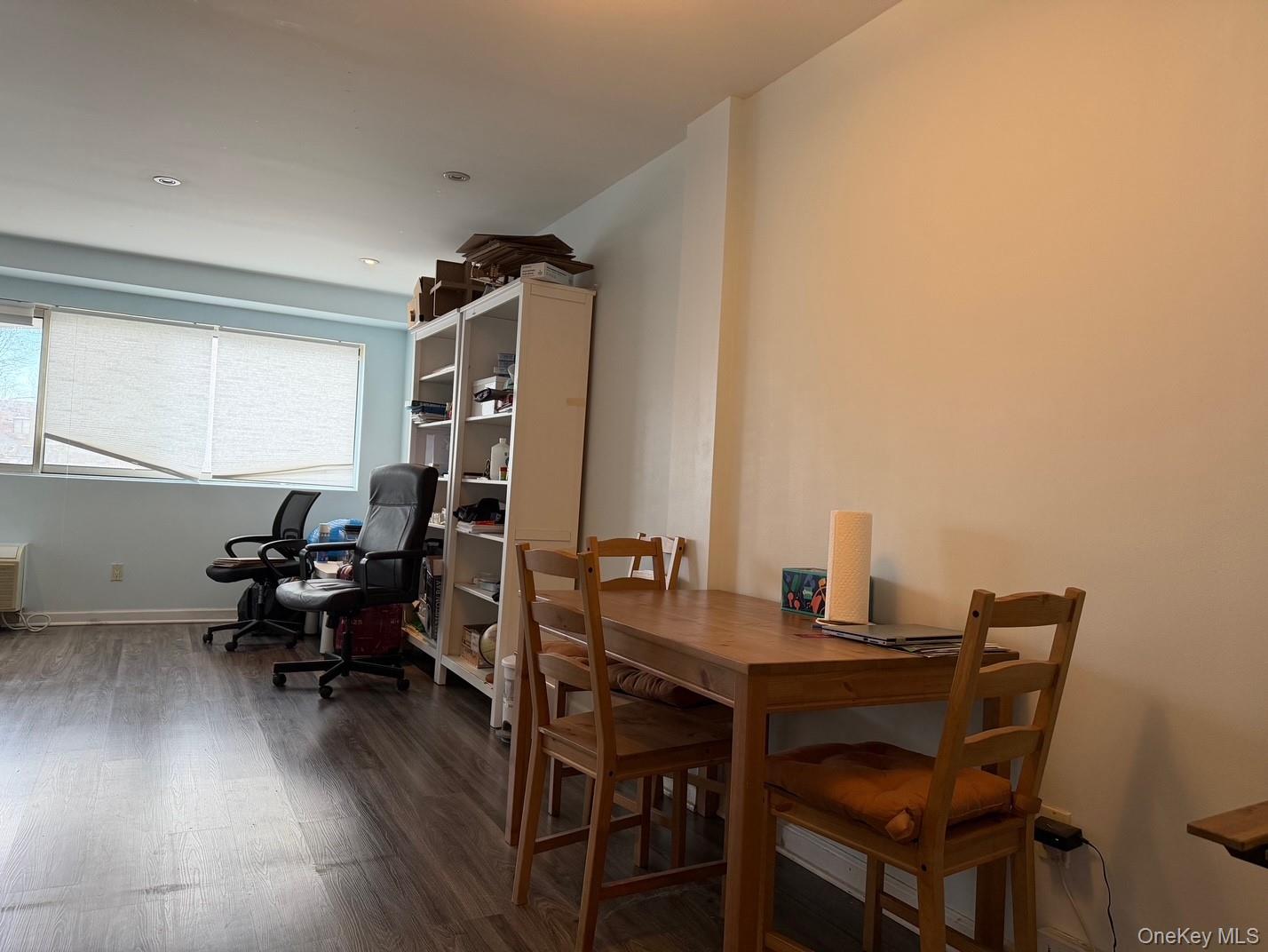 #4 photo, 88 Cuttermill Road, Great Neck , NY 11021