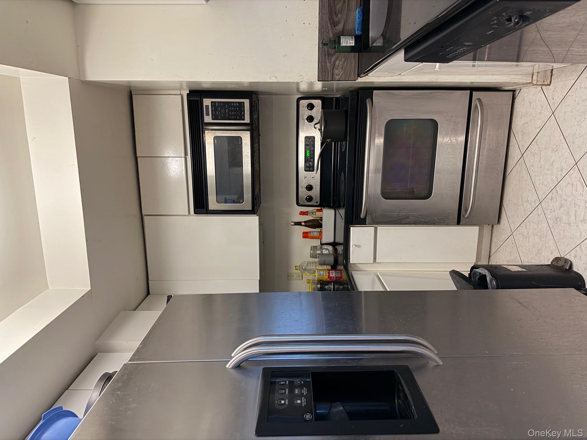 #5 photo, 88 Cuttermill Road, Great Neck , NY 11021