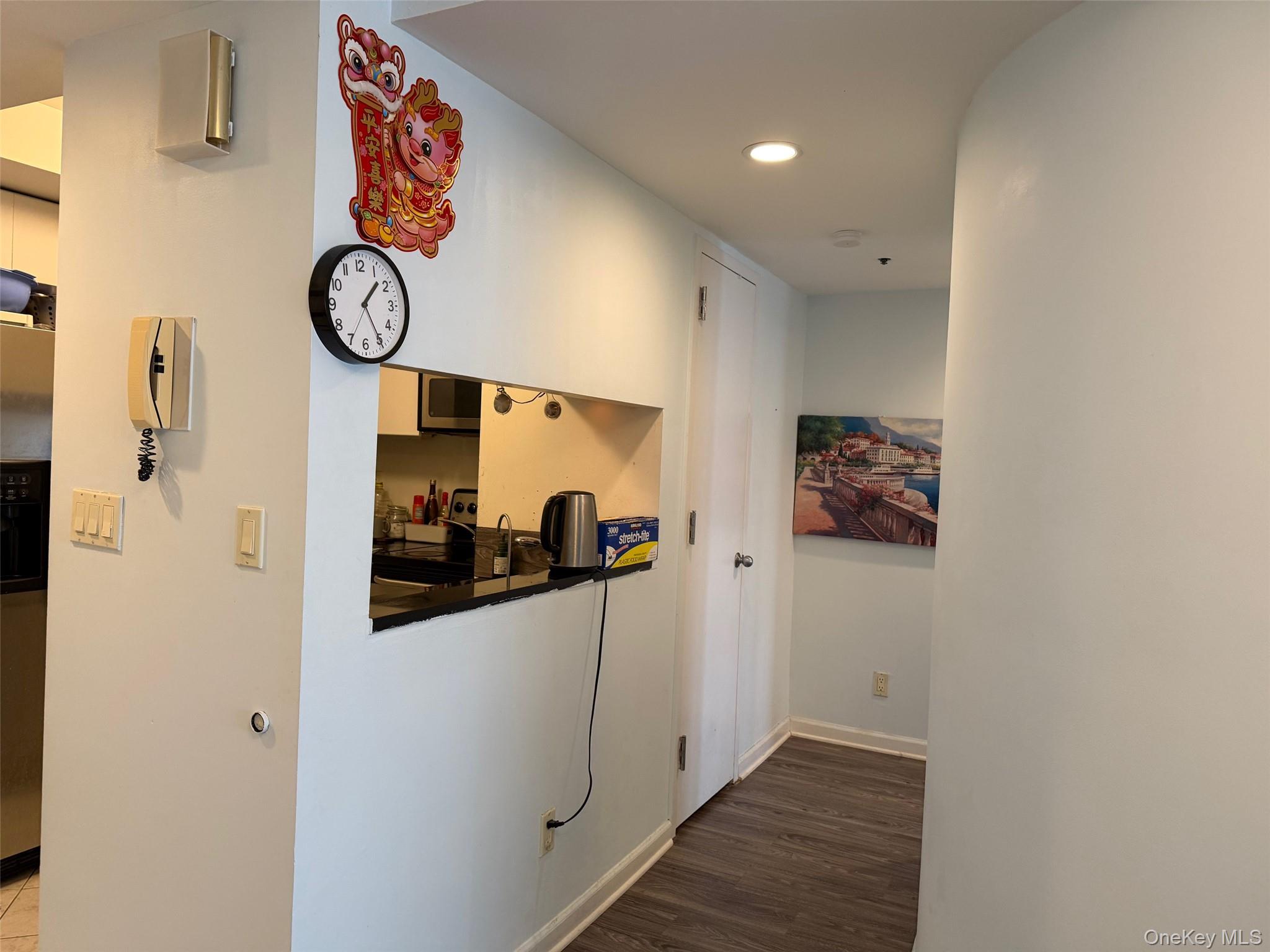 #7 photo, 88 Cuttermill Road, Great Neck , NY 11021