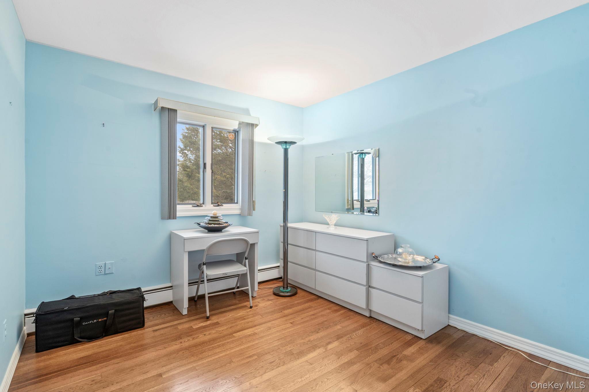 #20 photo, 15 Thadford Street, サフォーク郡 East Northport , NY 11731