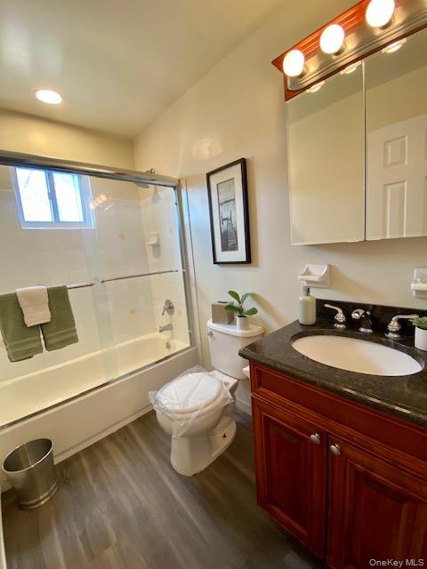 #9 photo, 453 Lincoln Boulevard, Hauppauge , NY 11788