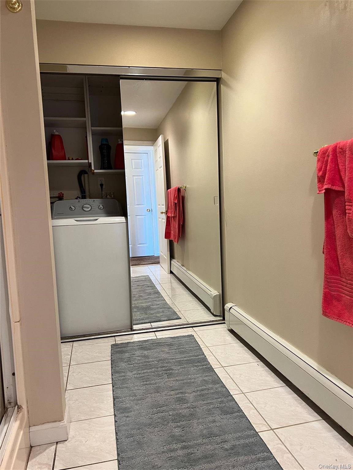 #15 photo, 65 Gateway Drive, Copiague , NY 11726