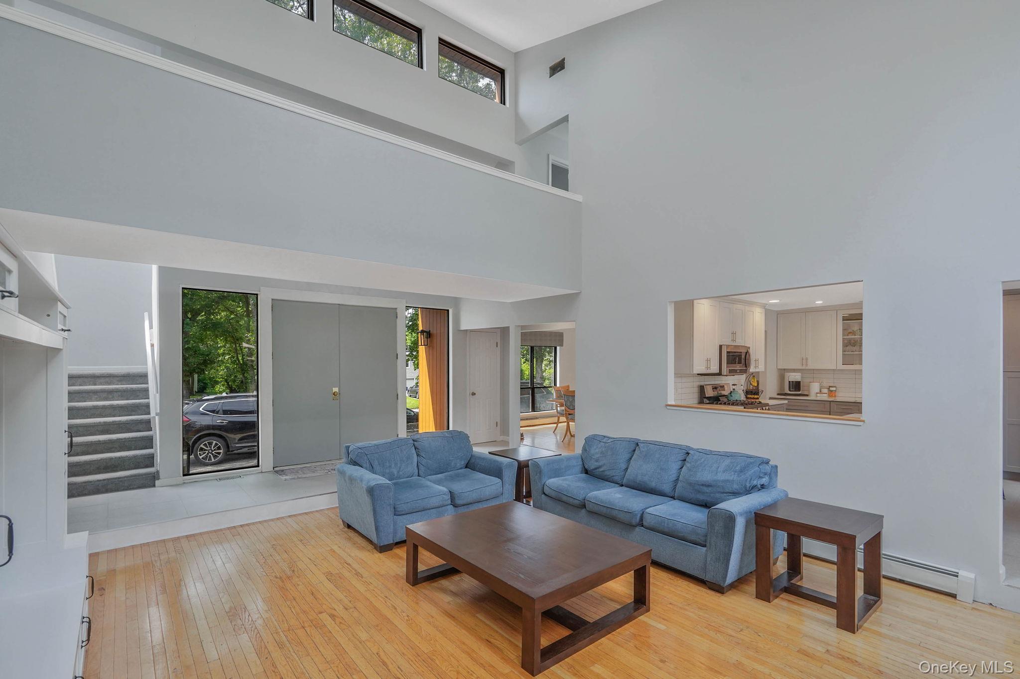 #11 photo, 318 Sheep Pasture Road, East Setauket , NY 11733