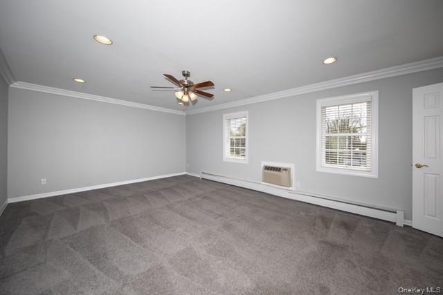 #3 photo, 19 Pickwick Lane, North Babylon , NY 11703