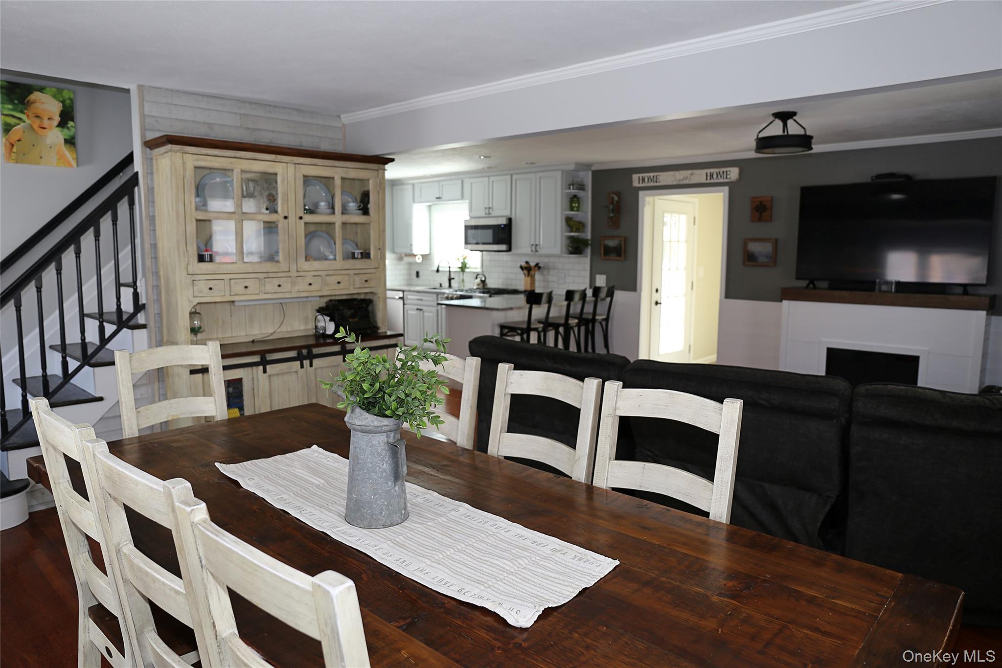 #2 photo, 1300 Lakeside Drive, Wantagh , NY 11793