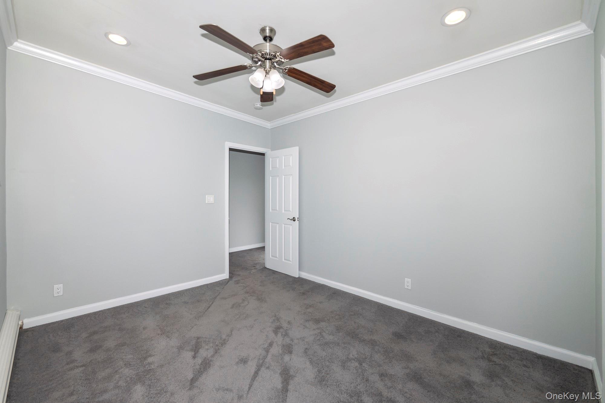 #6 photo, 427 Main Street, Northport , NY 11768