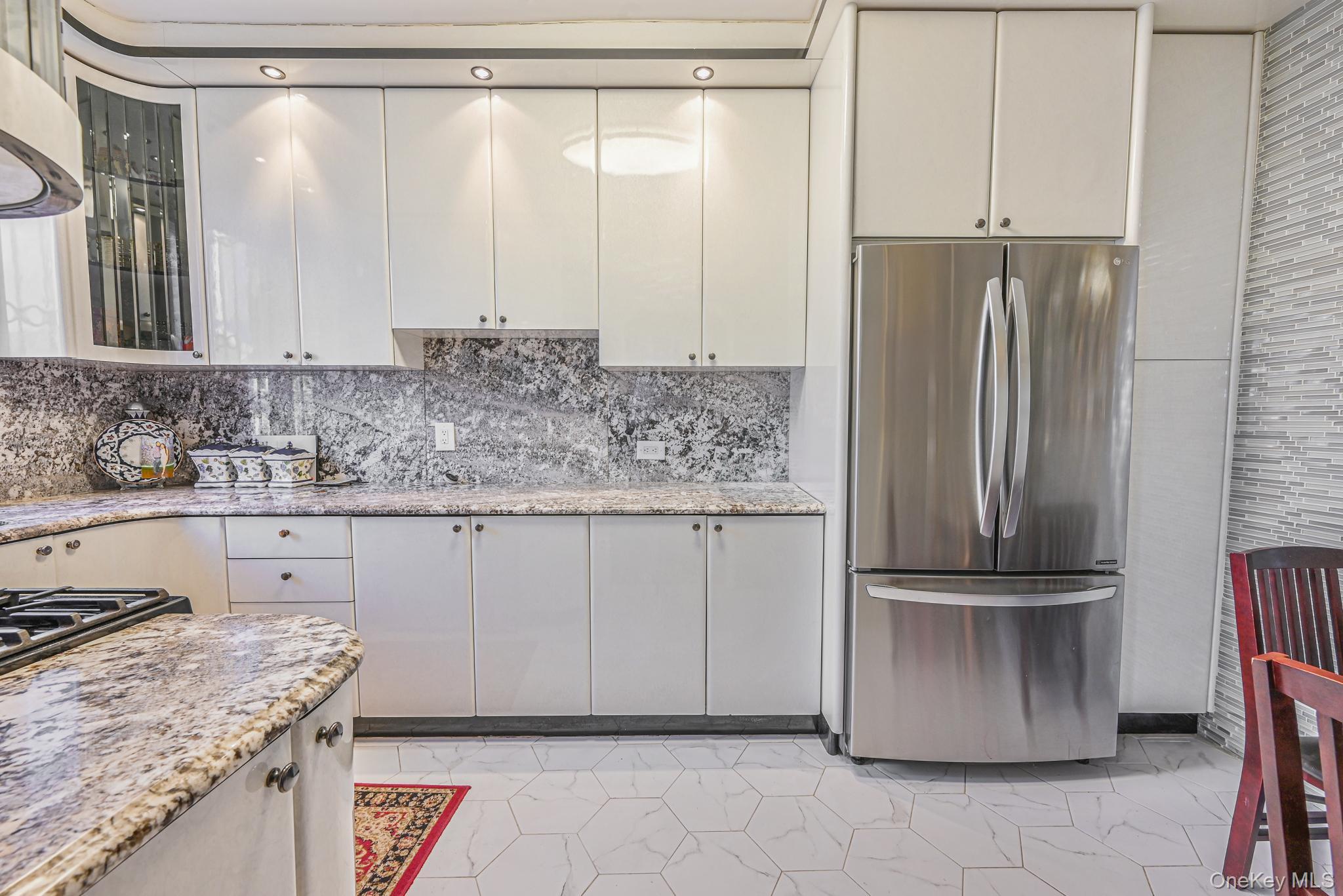 #7 photo, 10201 62nd Road, Forest Hills , NY 11375