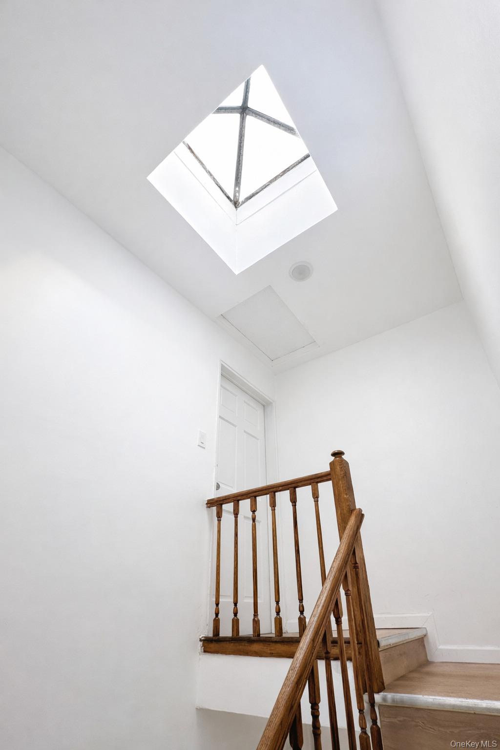 #13 photo, 59-09 Kissena Boulevard, Flushing , NY 11355