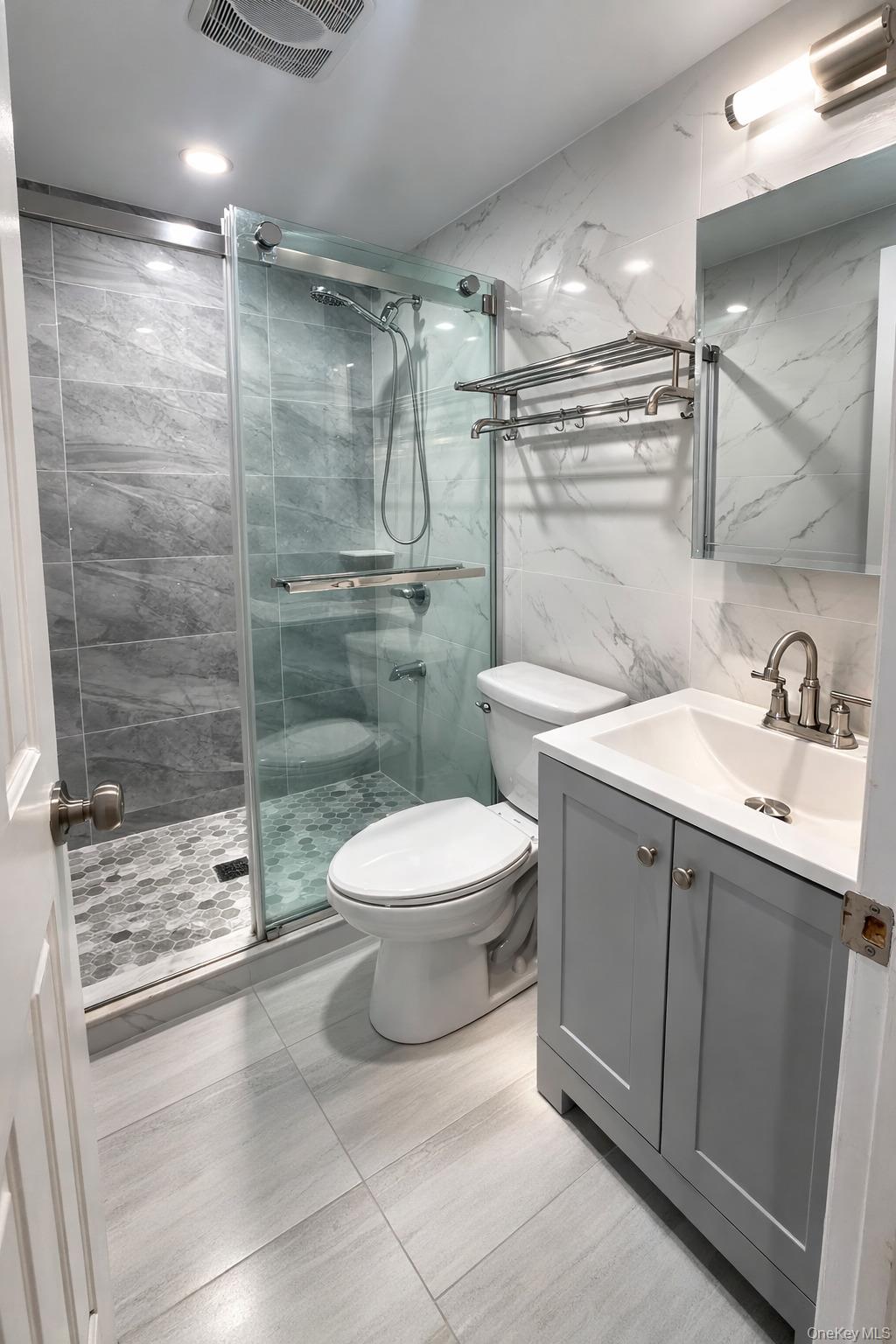 #9 photo, 59-09 Kissena Boulevard, Flushing , NY 11355