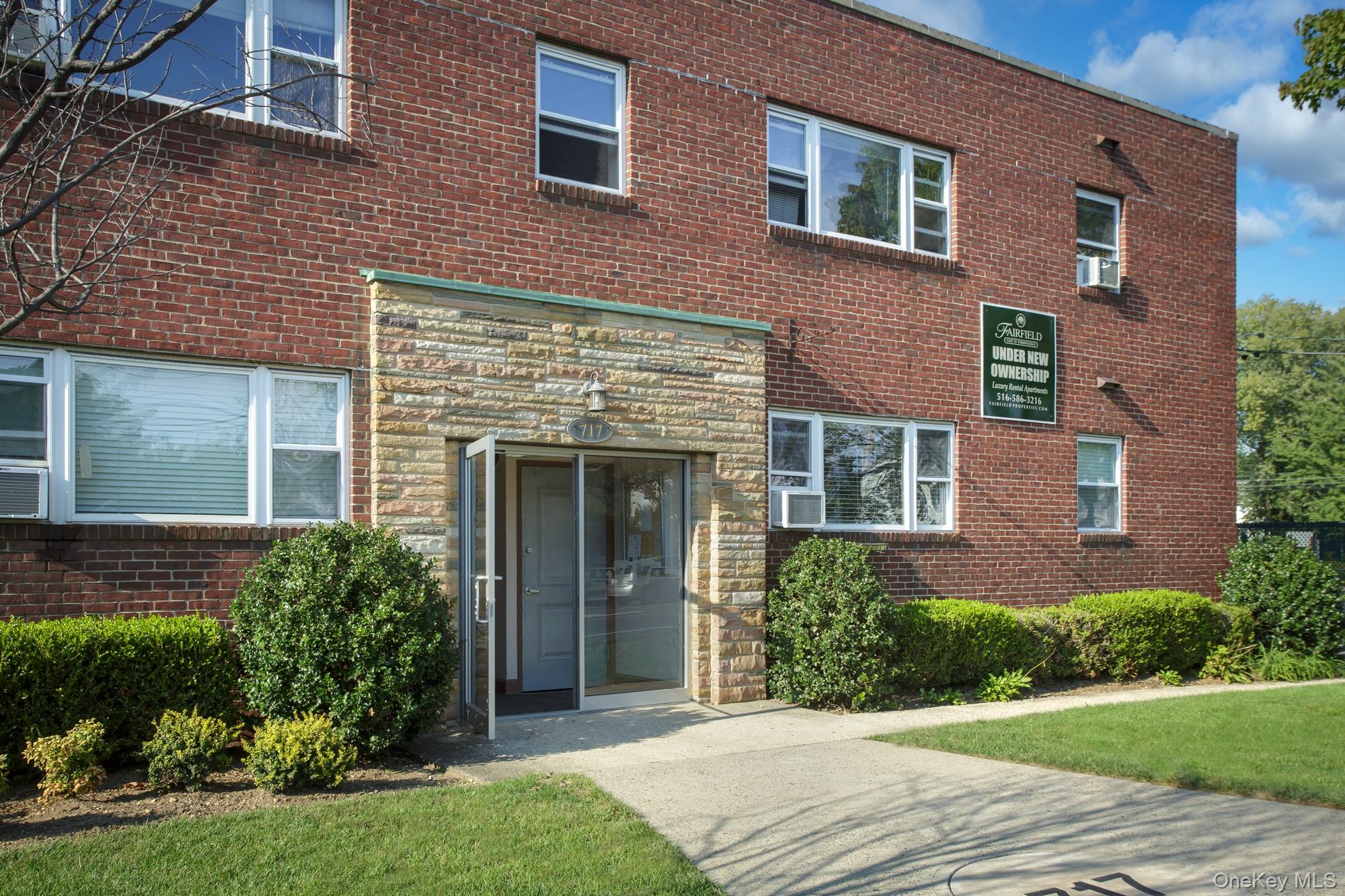 #1 photo, 717 Conklin Street, Farmingdale , NY 11735