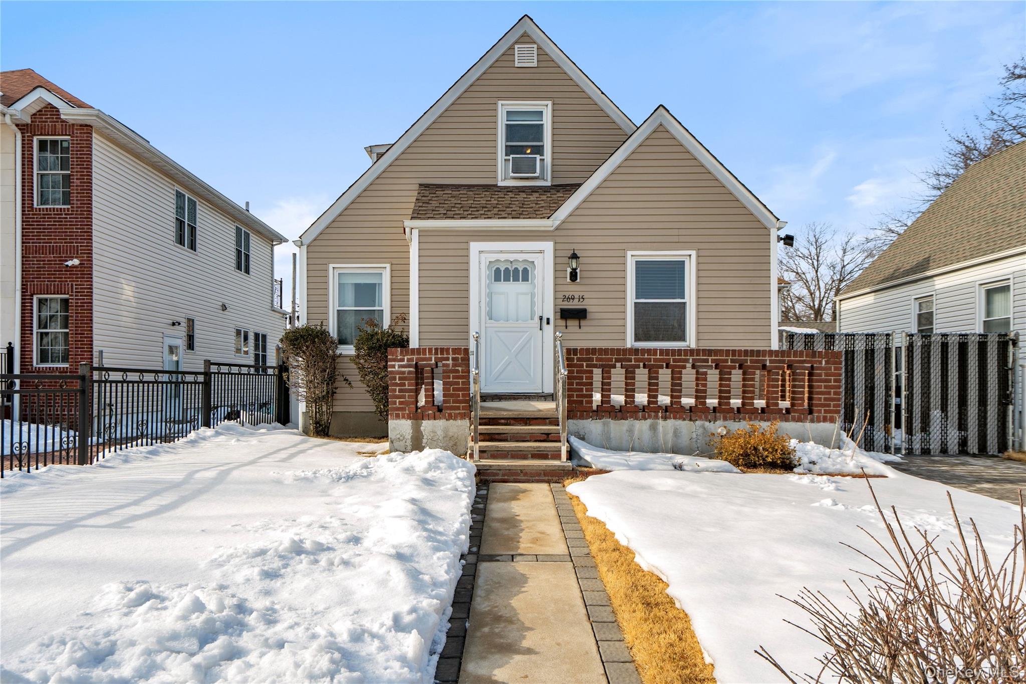 #1 photo, 269-15 Union Turnpike, New Hyde Park , NY 11040