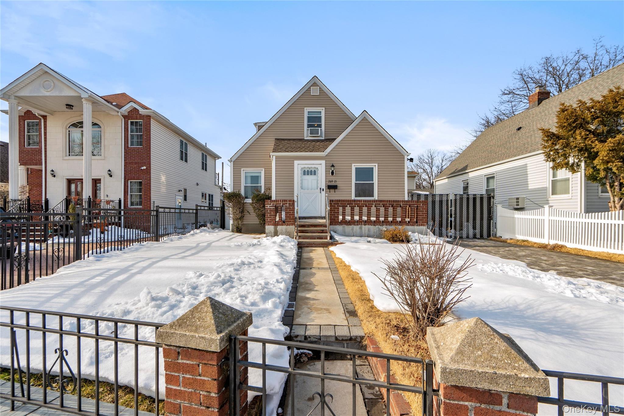 #2 photo, 269-15 Union Turnpike, New Hyde Park , NY 11040