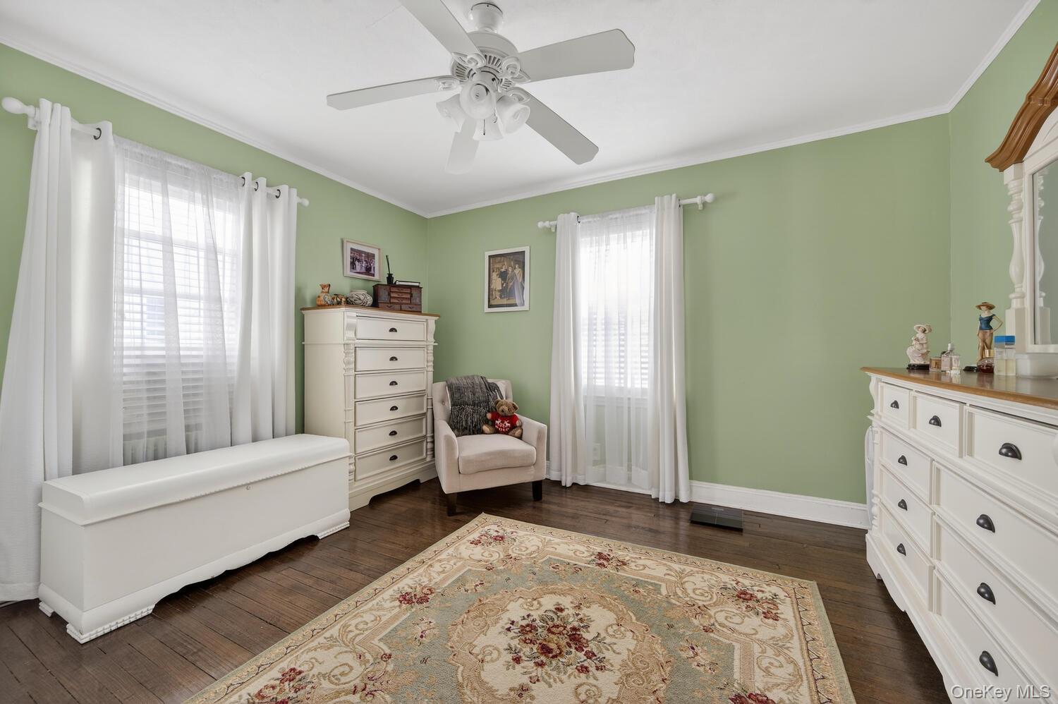 #4 photo, 12 Altamore Street, Melville , NY 11747