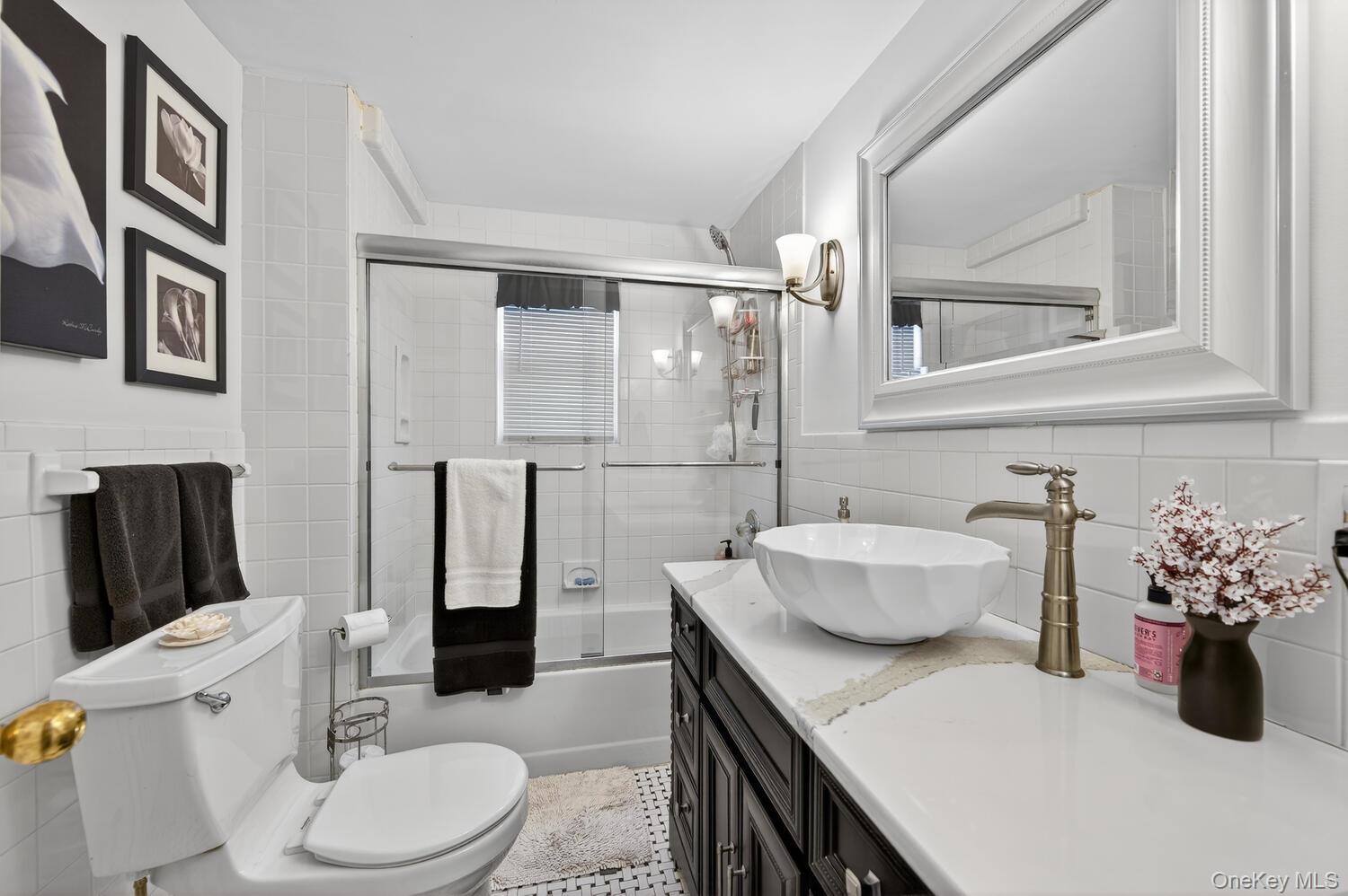 #6 photo, 12 Altamore Street, Melville , NY 11747