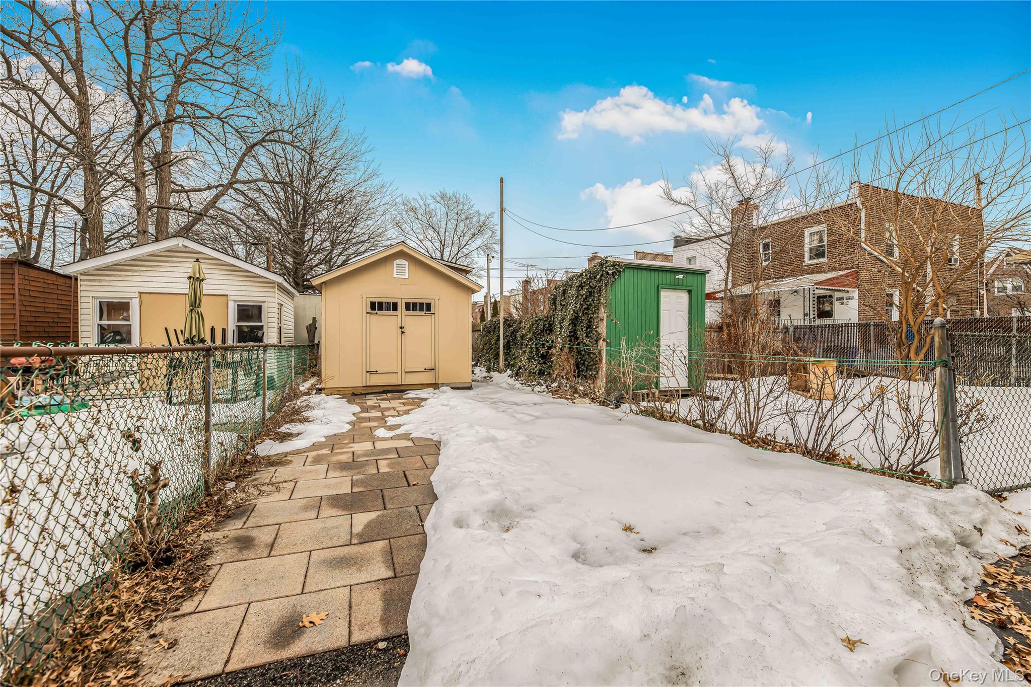 #19 photo, 2556 Eastchester Road, Bronx , NY 10469