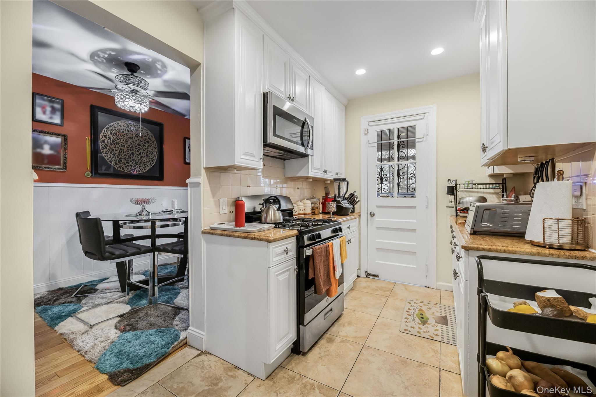 #8 photo, 2556 Eastchester Road, Bronx , NY 10469