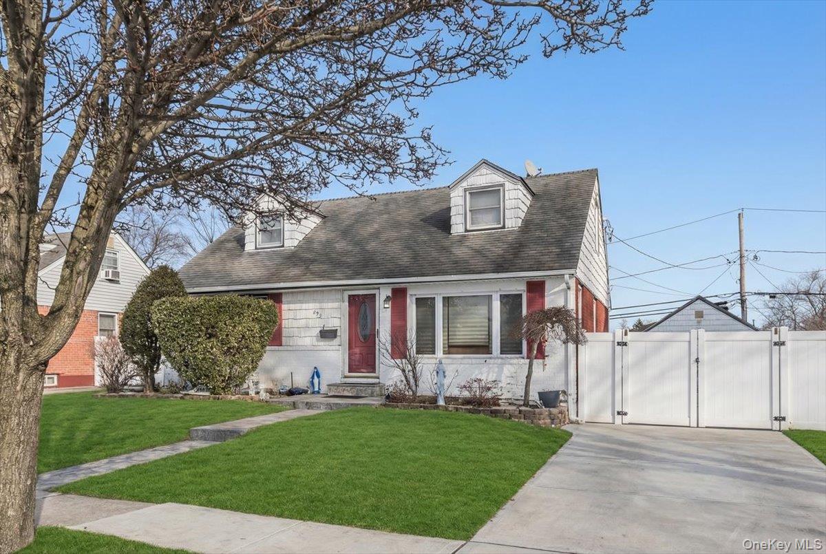 #1 photo, 597 Seminole Road, Franklin Square , NY 11010