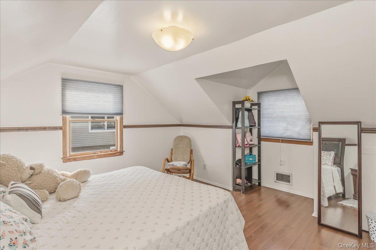 #13 photo, 597 Seminole Road, Franklin Square , NY 11010