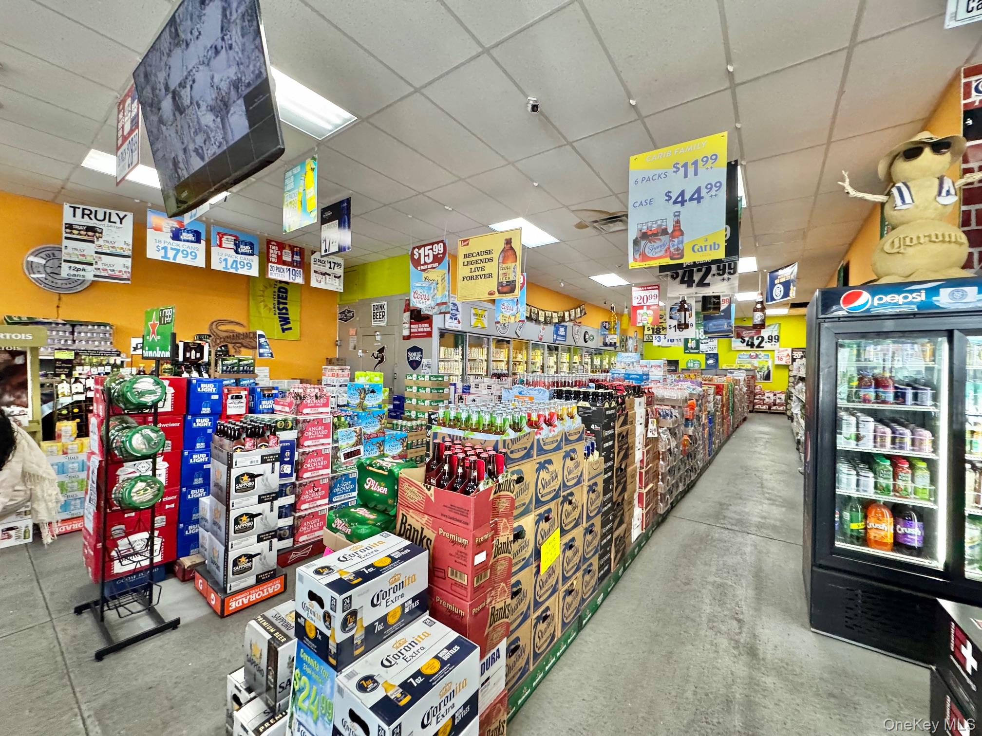 #12 photo, 926 Nassau Road, ناسو Uniondale , NY 11553