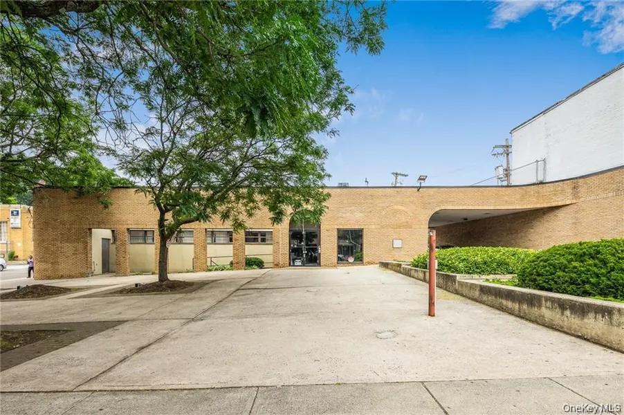 #2 photo, 62 Lafayette Avenue, Suffern , NY 10901