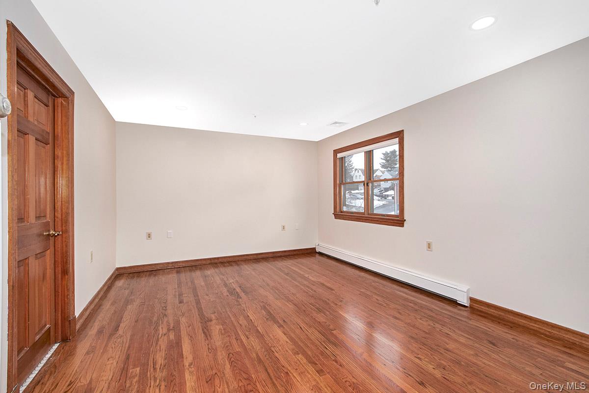 #19 photo, 228 Lincoln Avenue, West Harrison , NY 10604