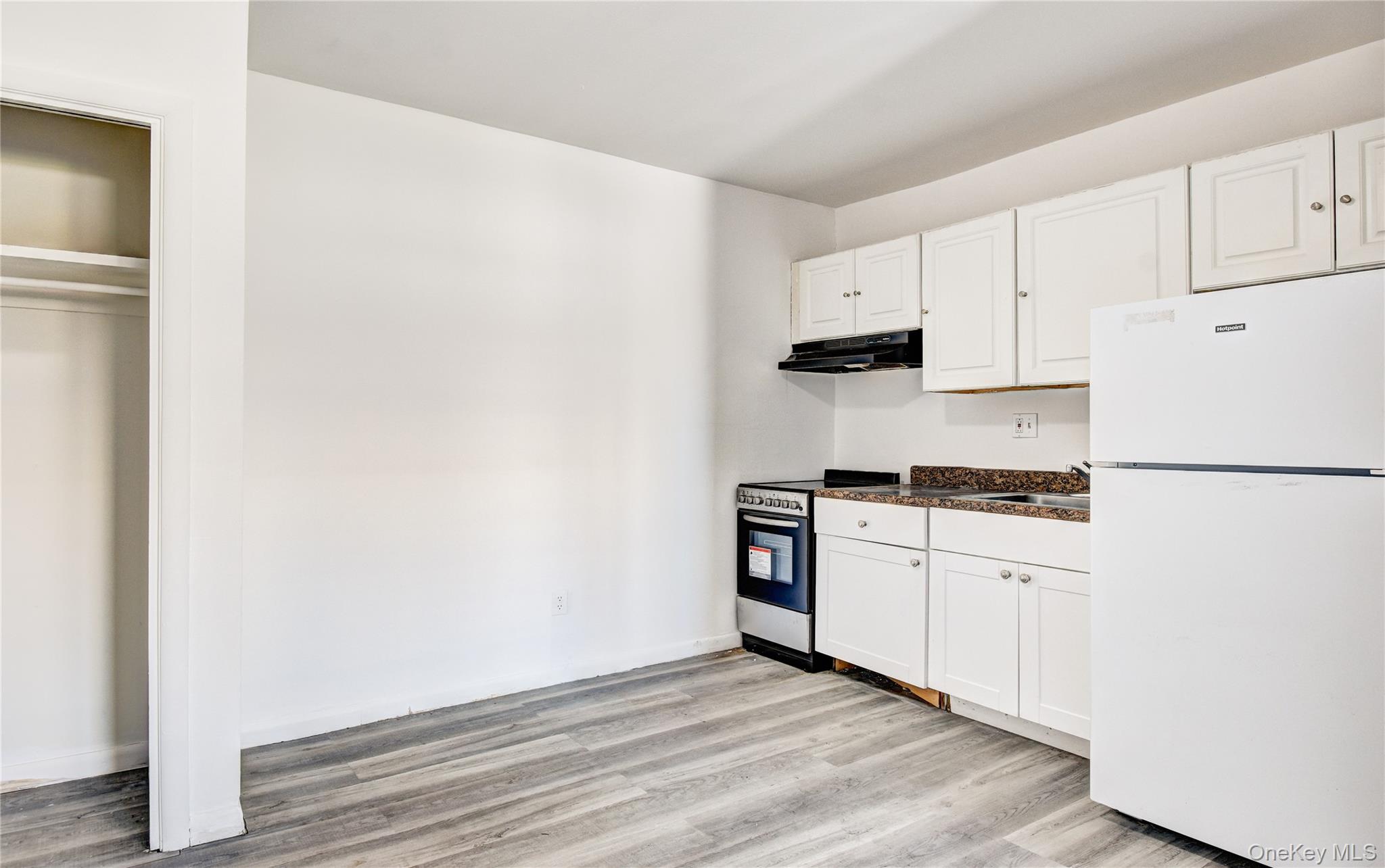 #4 photo, 19 Gerald Drive, Poughkeepsie , NY 12601