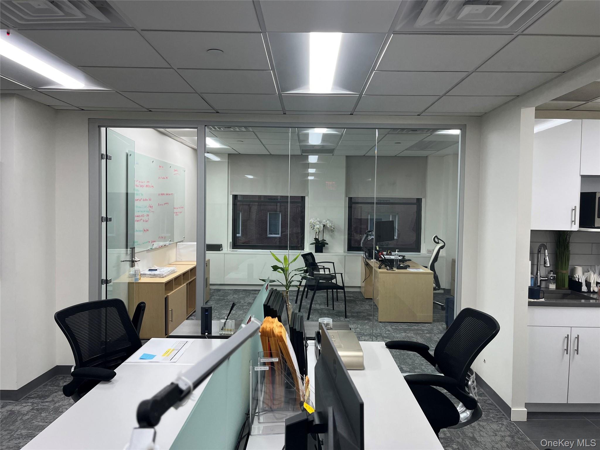 #7 photo, 501 Madison Ave, New York (Manhattan) , NY 10022