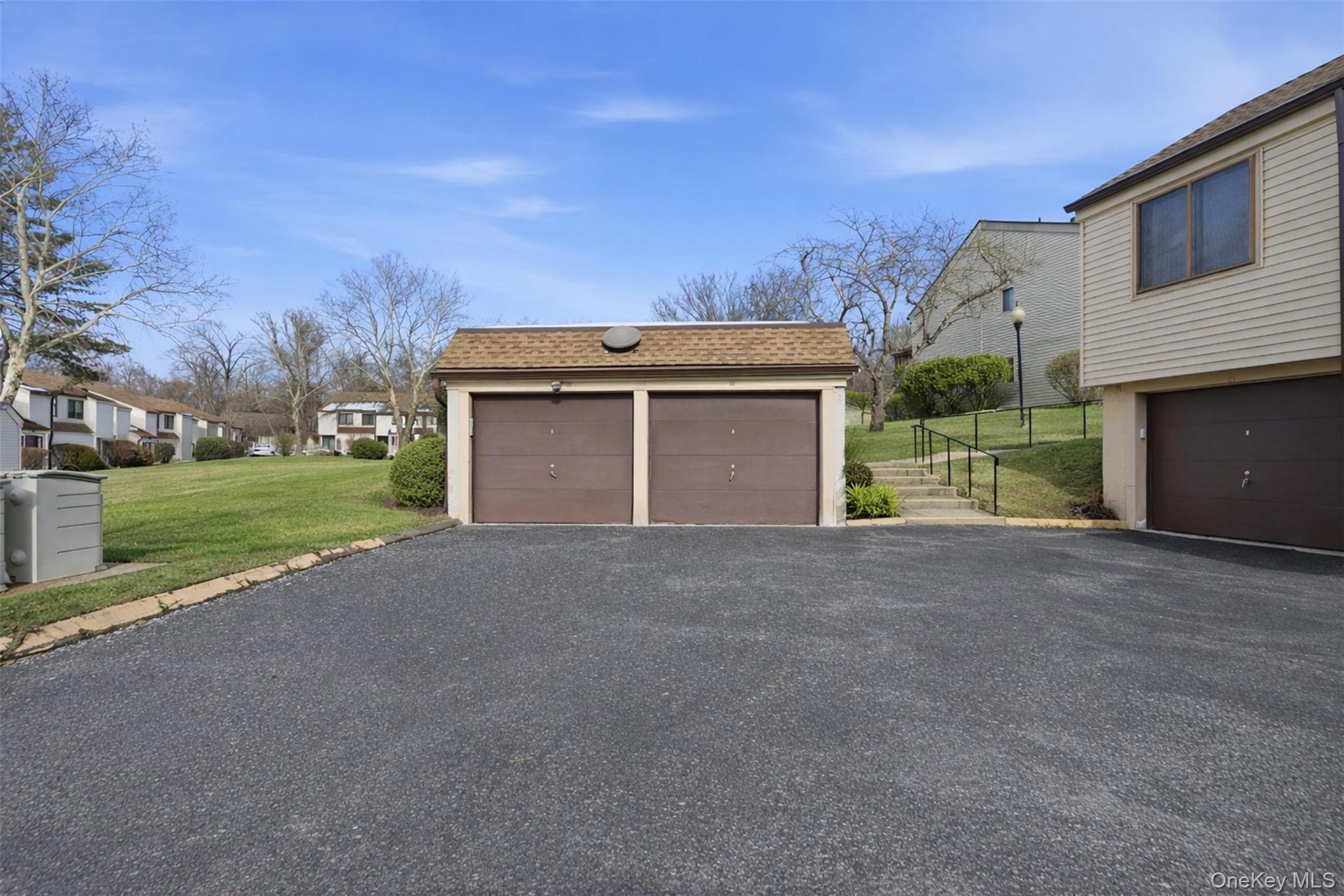 #15 photo, 41 Jefferson Oval, Yorktown Heights , NY 10598