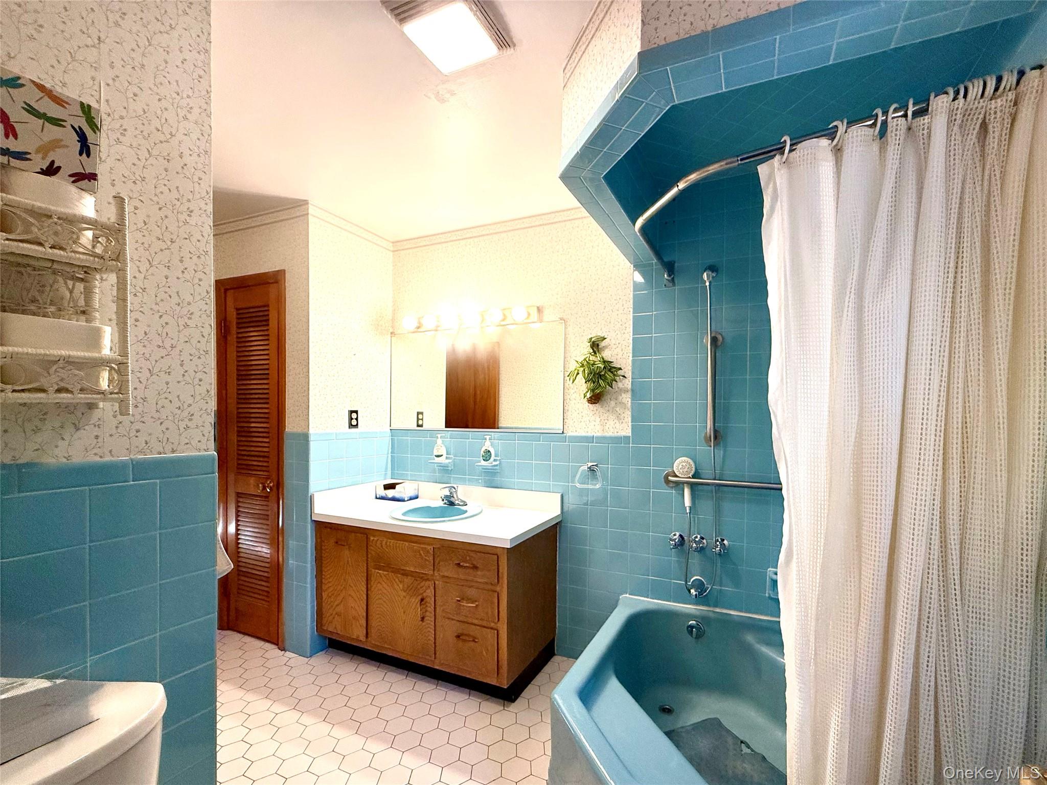 #14 photo, 130 Grand Street, Highland , NY 12528