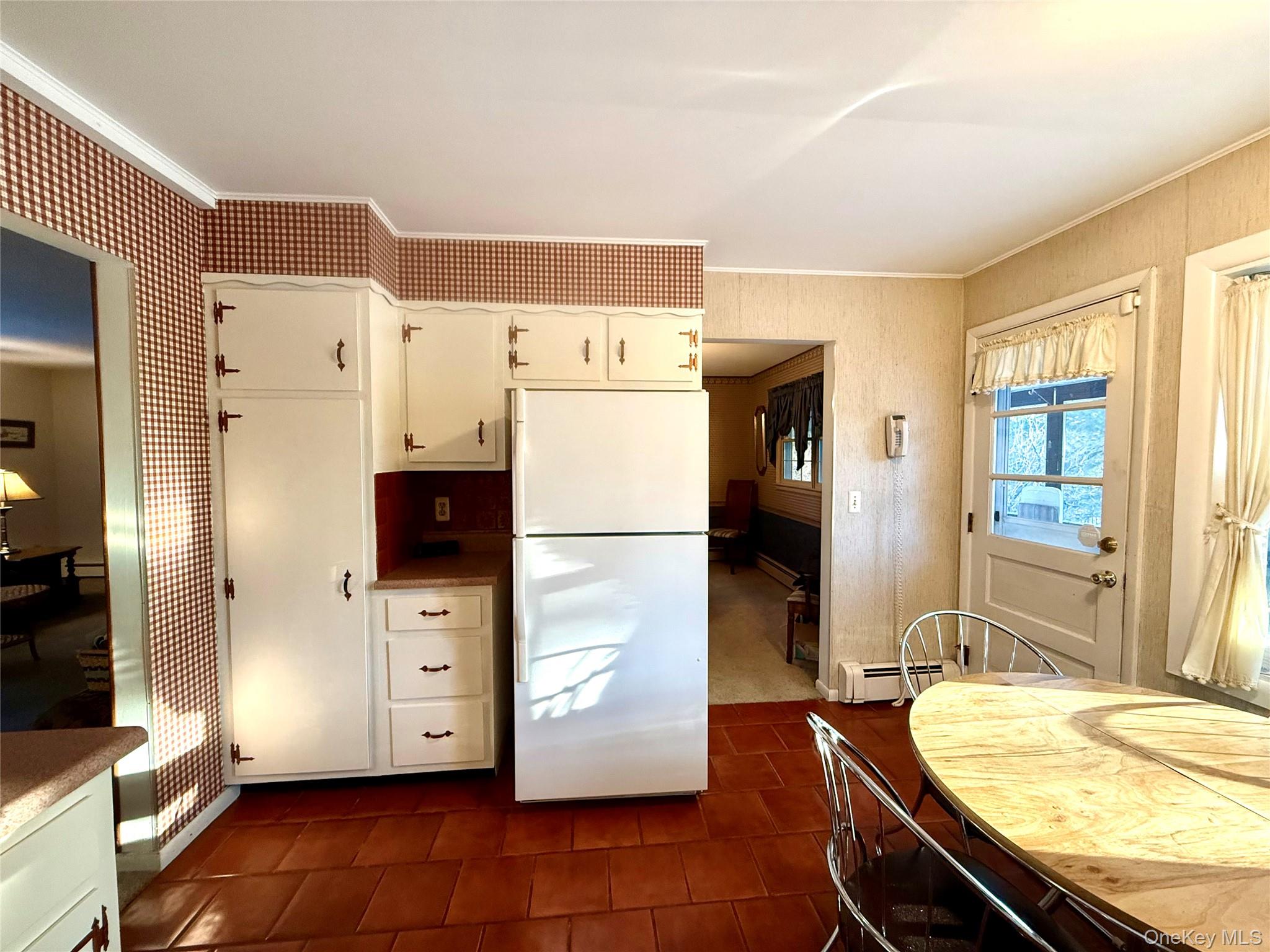 #4 photo, 130 Grand Street, Highland , NY 12528