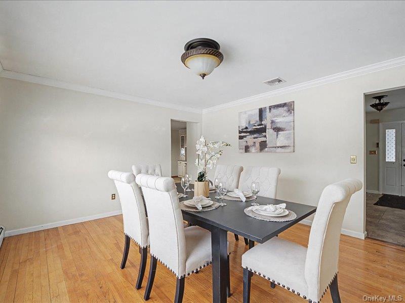 #20 photo, 4 Debbie Court, Chester , NY 10918