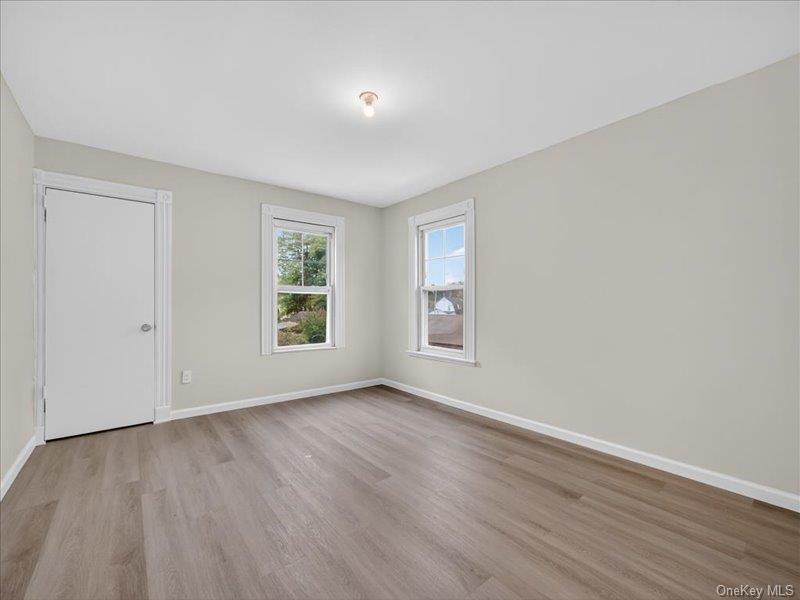 #8 photo, 17 West Maple Ave Avenue, Suffern , NY 10901