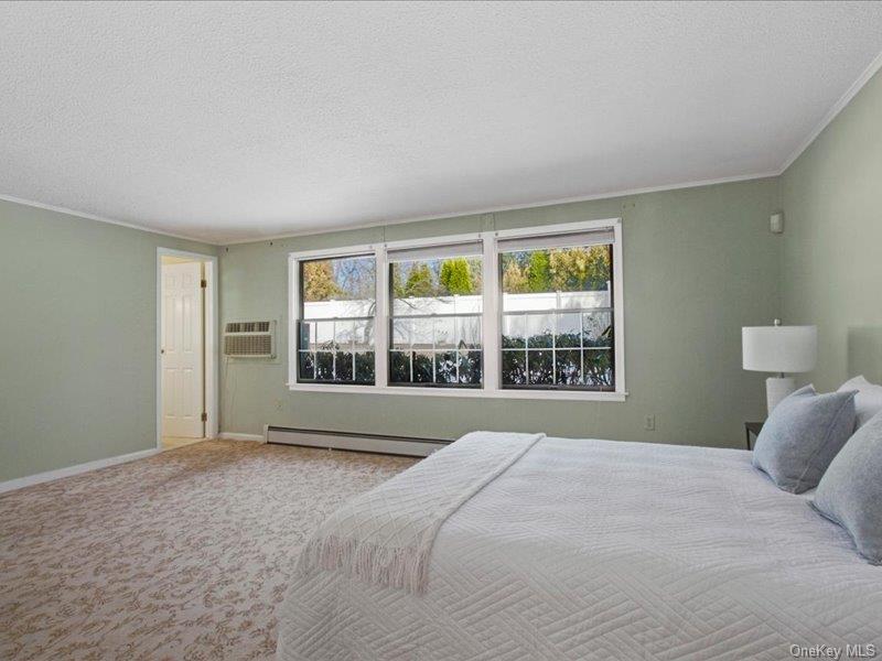 #11 photo, 20 Rose Street, White Plains , NY 10605