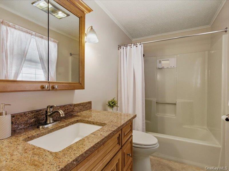 #12 photo, 20 Rose Street, White Plains , NY 10605