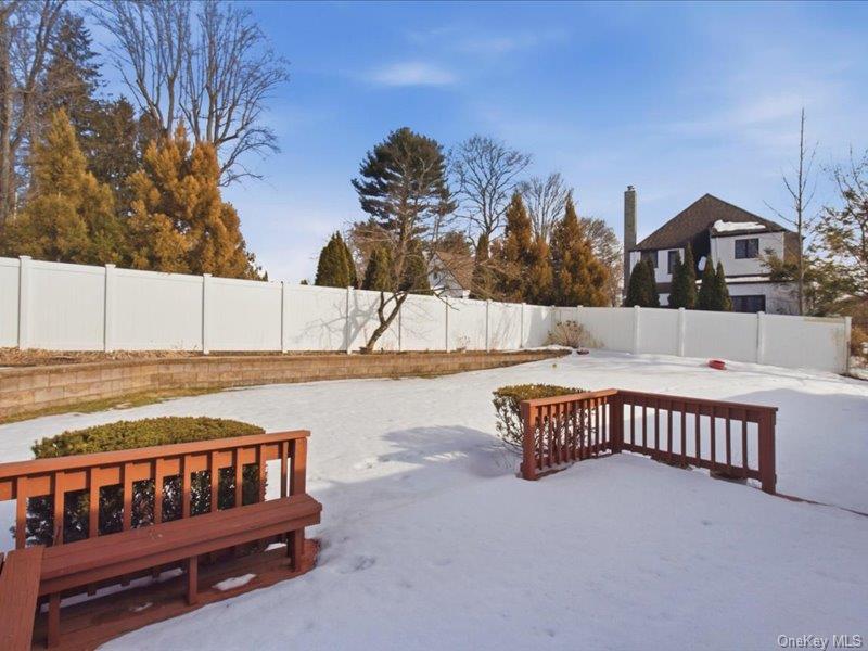 #19 photo, 20 Rose Street, White Plains , NY 10605