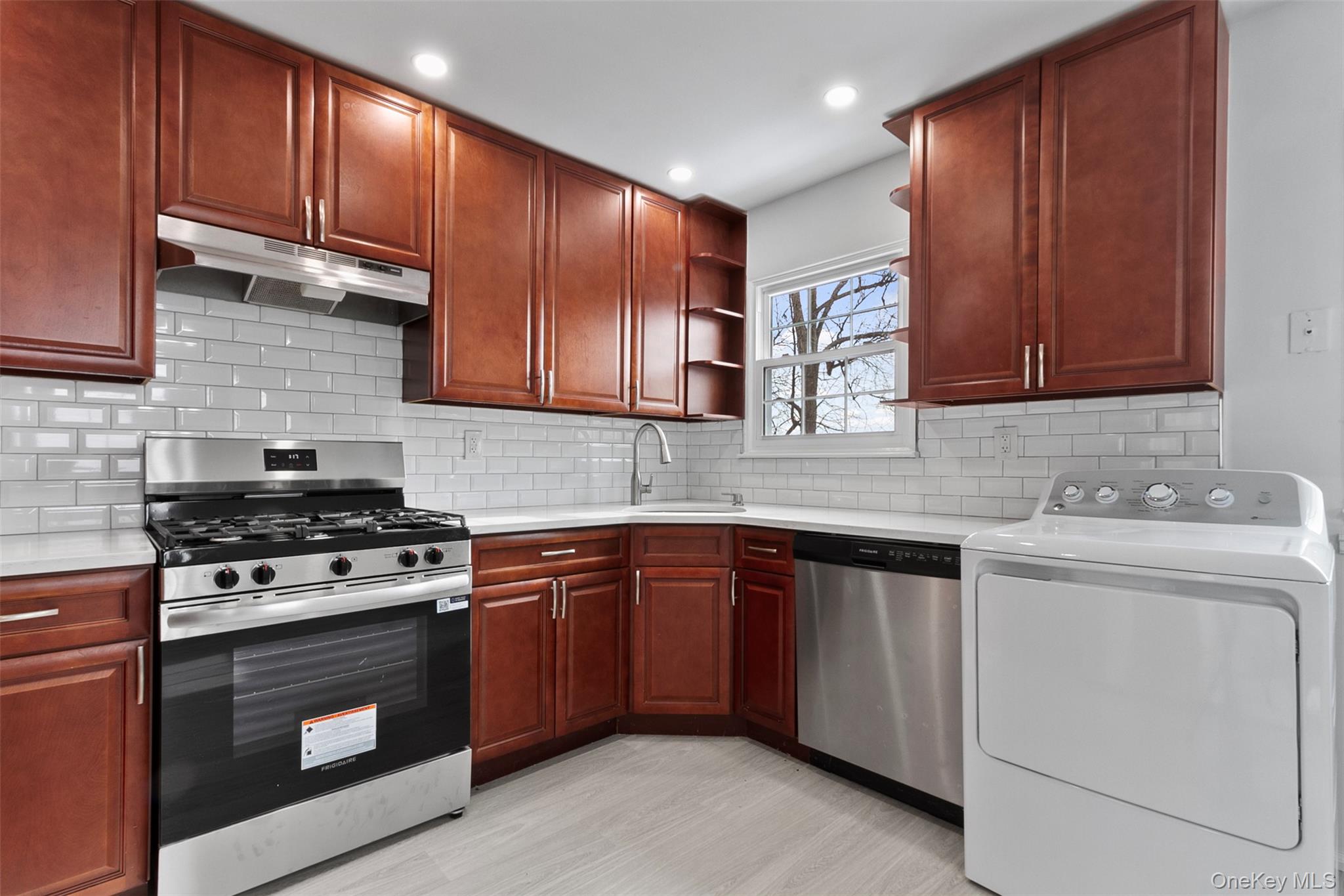 #10 photo, 28 Elissa Lane, Yonkers , NY 10710