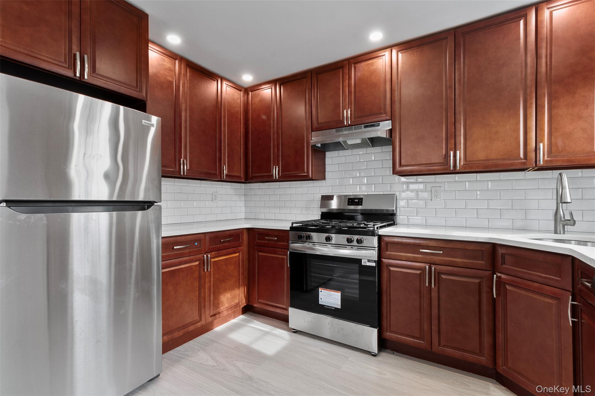 #11 photo, 28 Elissa Lane, Yonkers , NY 10710