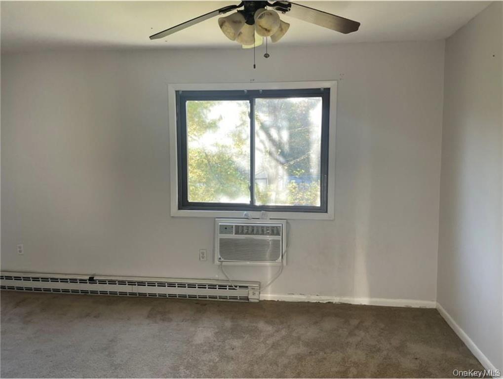 #6 photo, 32 Scarborough Lane, Wappingers Falls , NY 12590