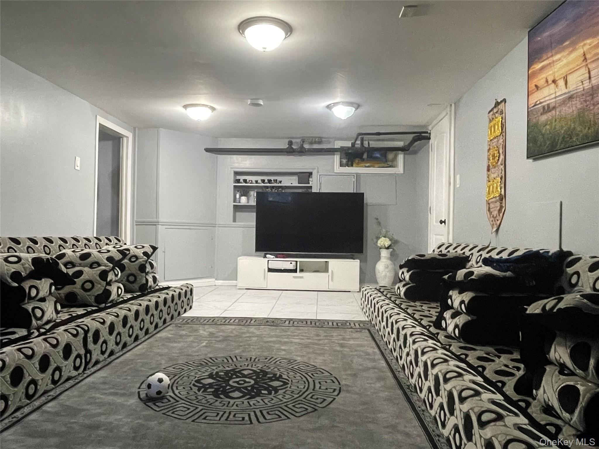 #8 photo, 255 Pennsylvania Avenue, Mount Vernon , NY 10552