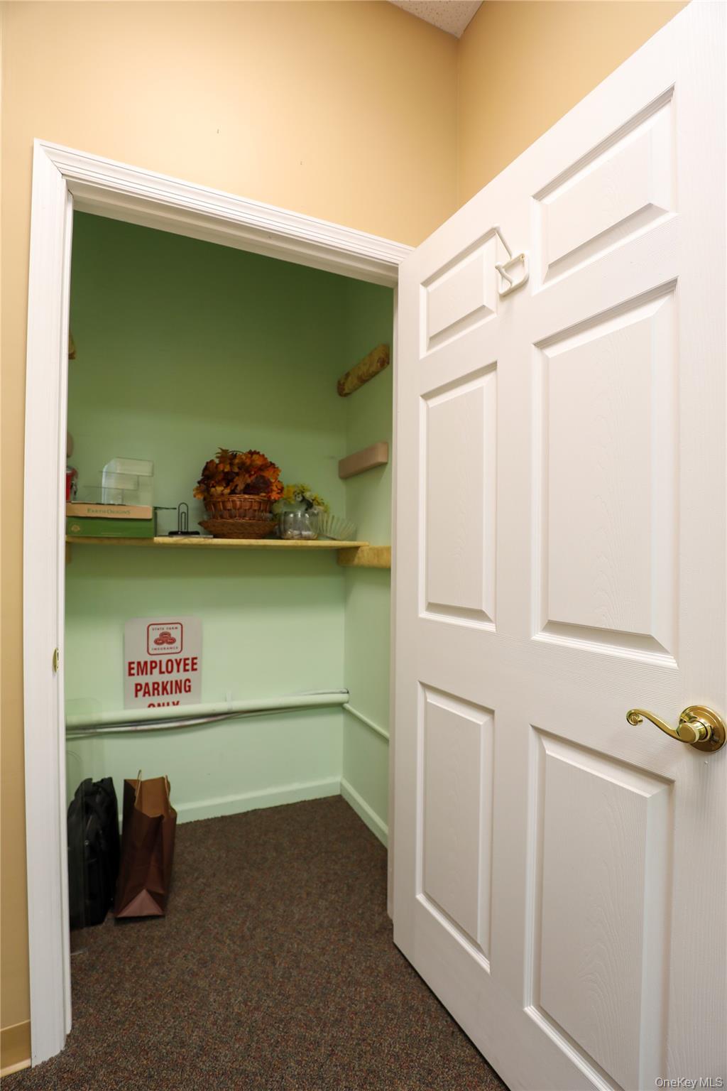 #10 photo, 790 Ulster Avenue, Kingston , NY 12401