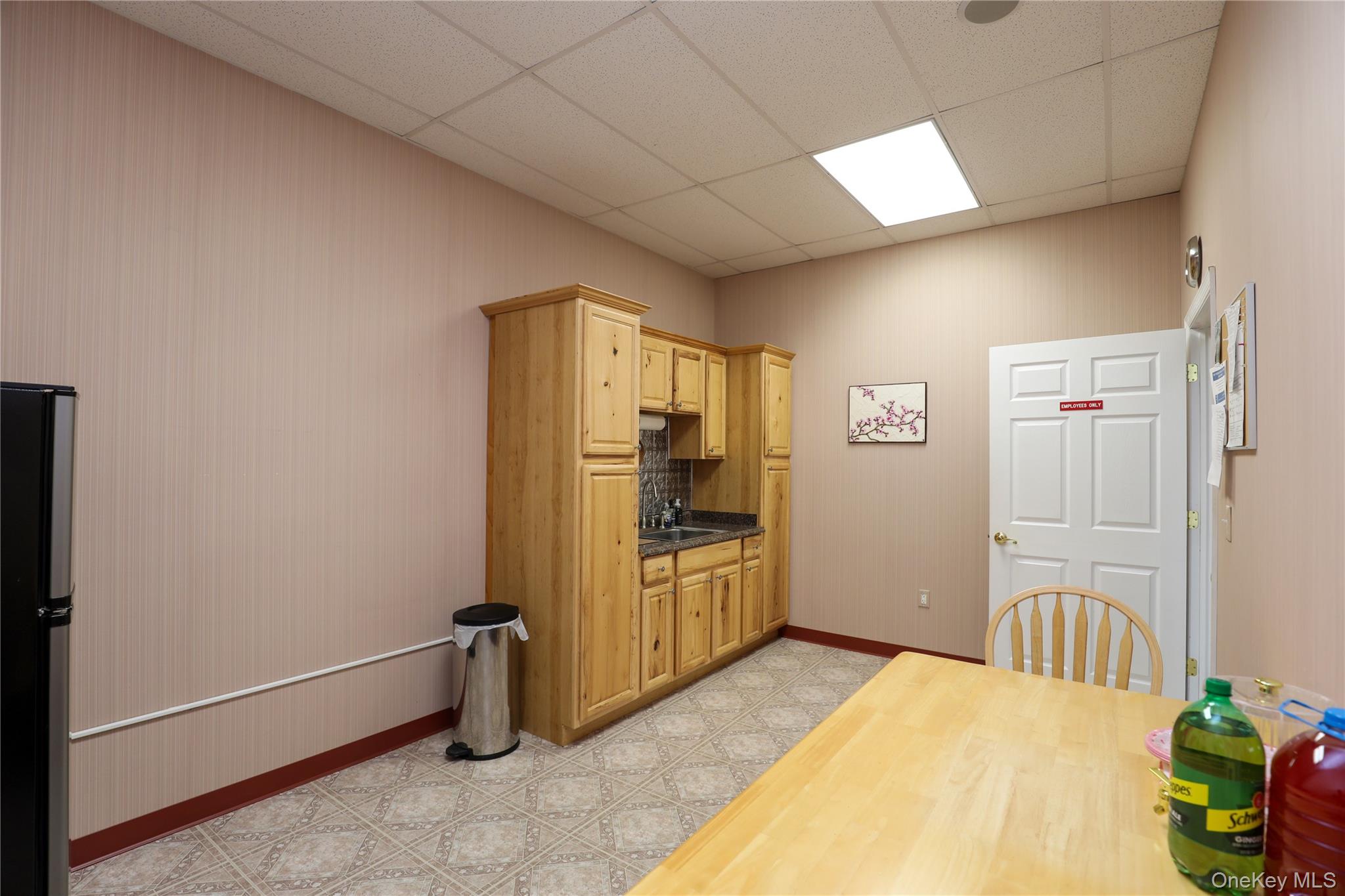 #12 photo, 790 Ulster Avenue, Kingston , NY 12401