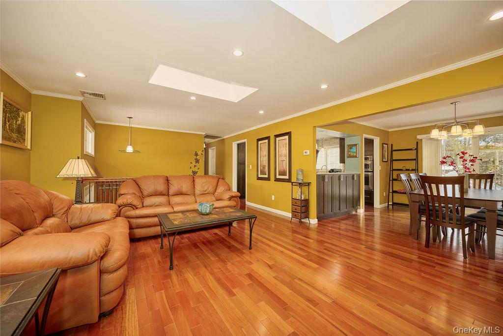 #12 photo, 124 Braunsdorf Road, Pearl River , NY 10965