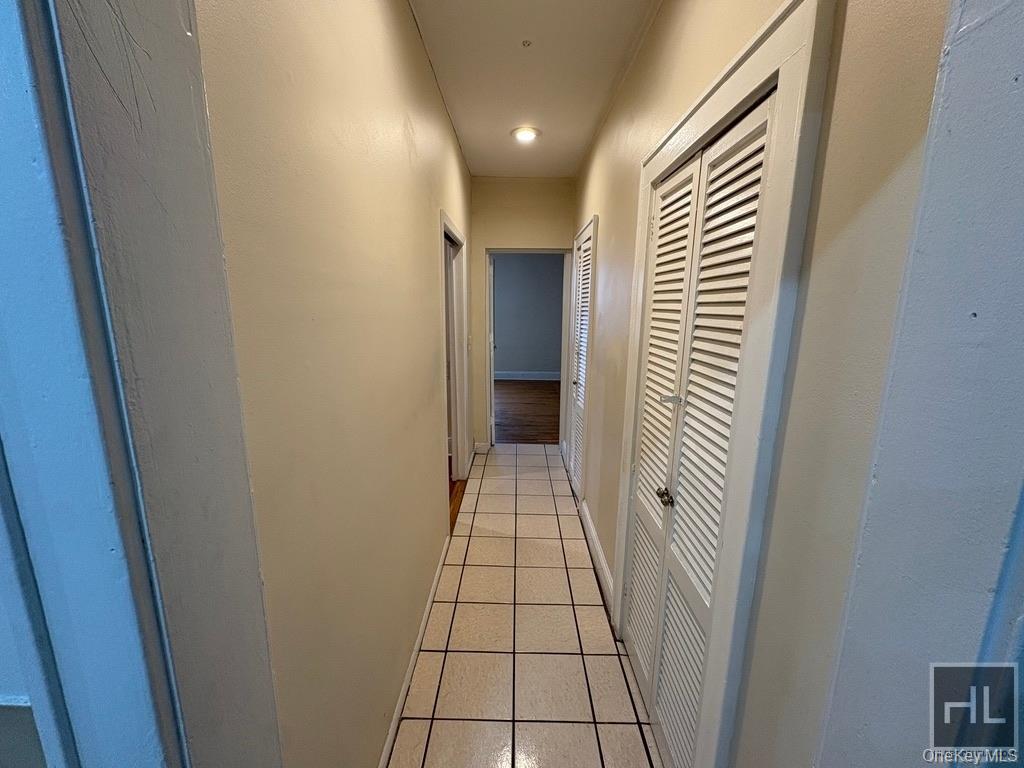 #7 photo, 128 Park Hill Avenue, Yonkers , NY 10701