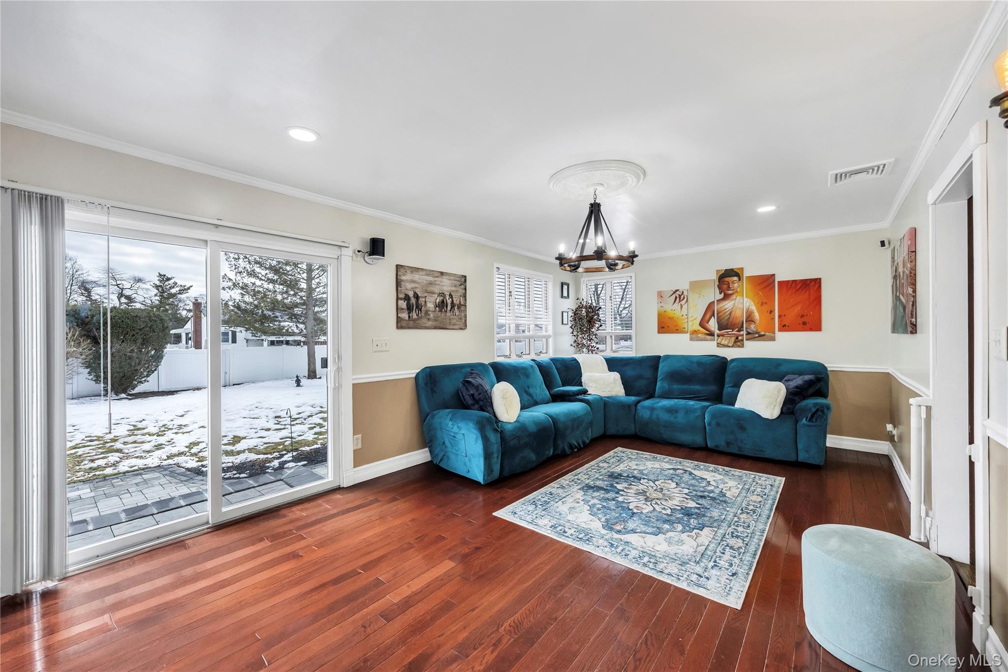 #19 photo, 225 Farhan Lane, North Babylon , NY 11703