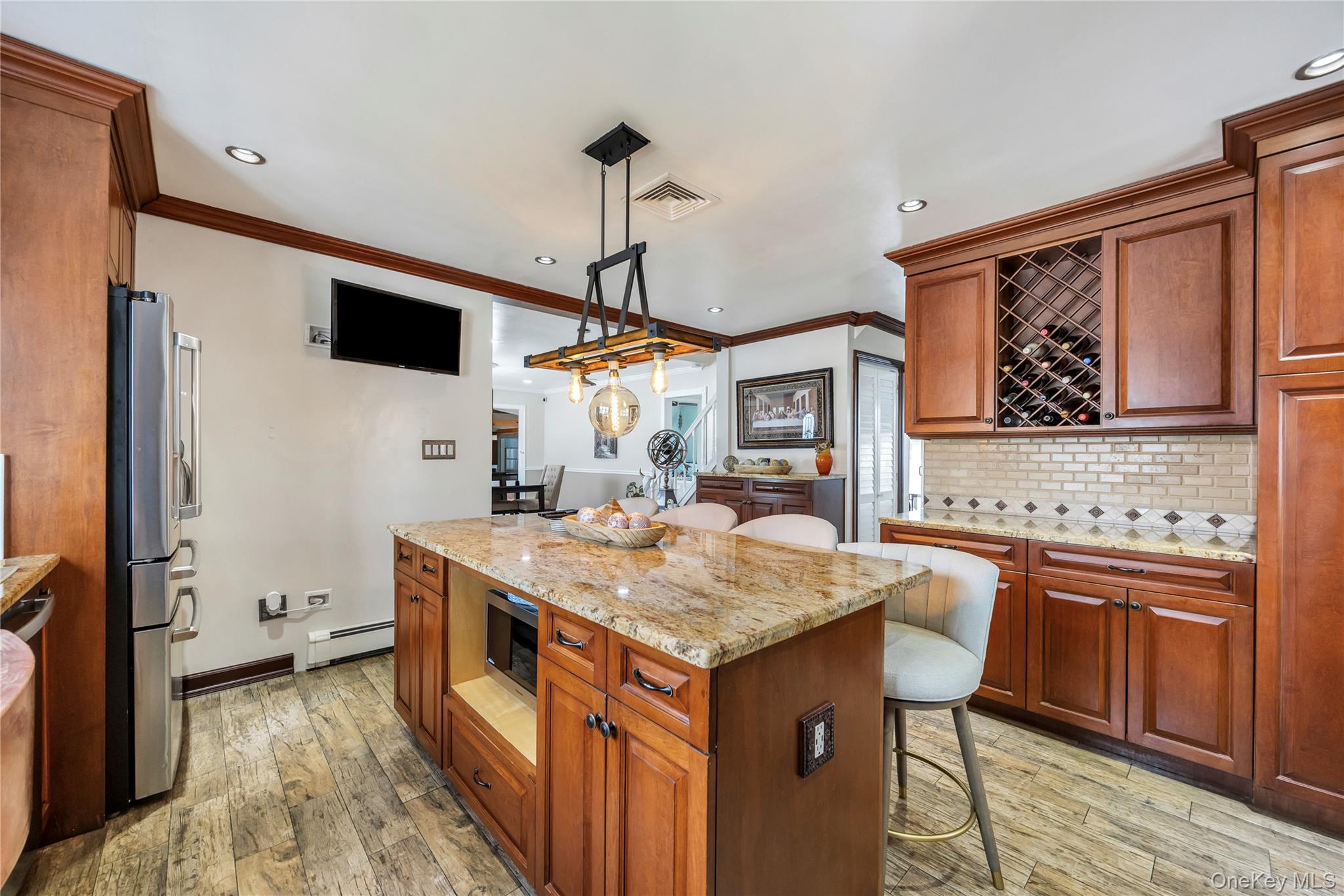 #9 photo, 225 Farhan Lane, North Babylon , NY 11703