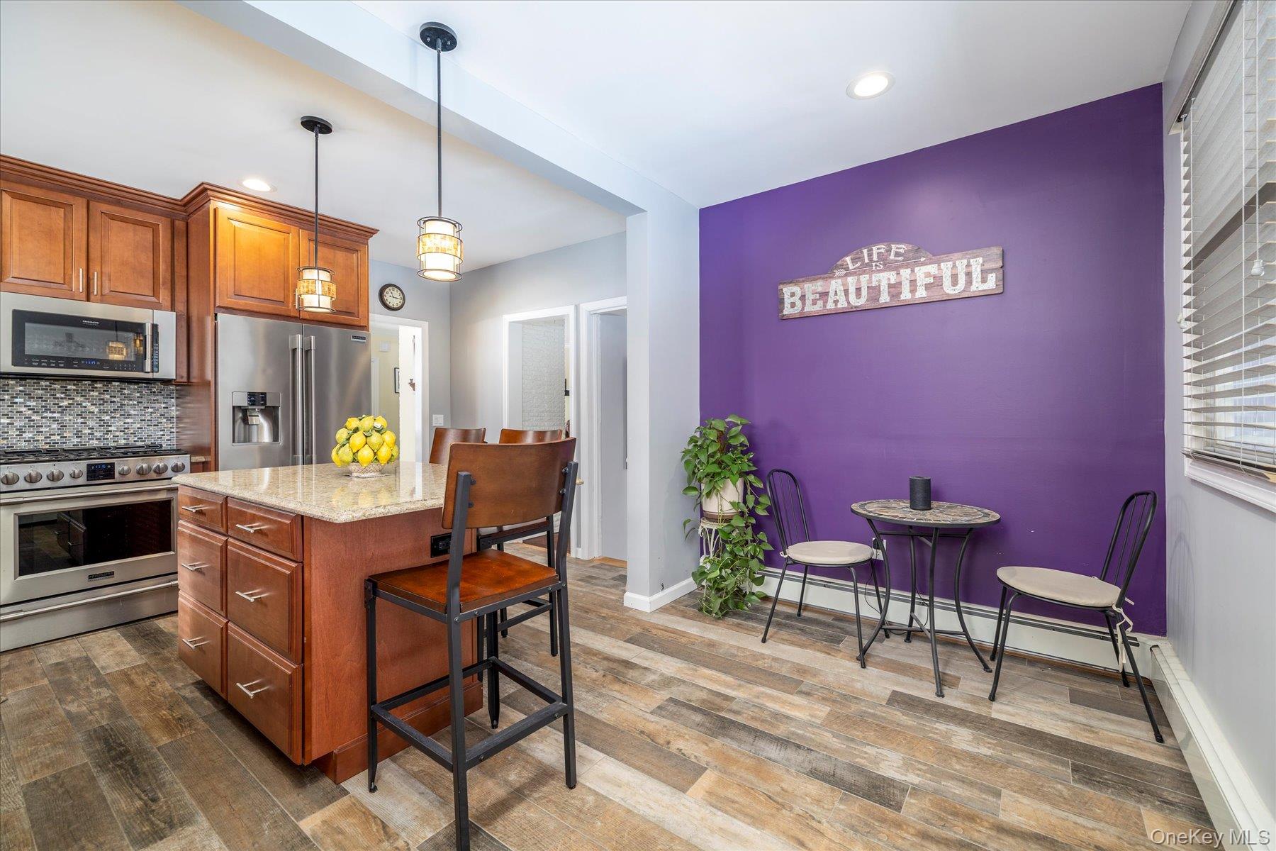 #11 photo, 102 Franklin Avenue, Malverne , NY 11565