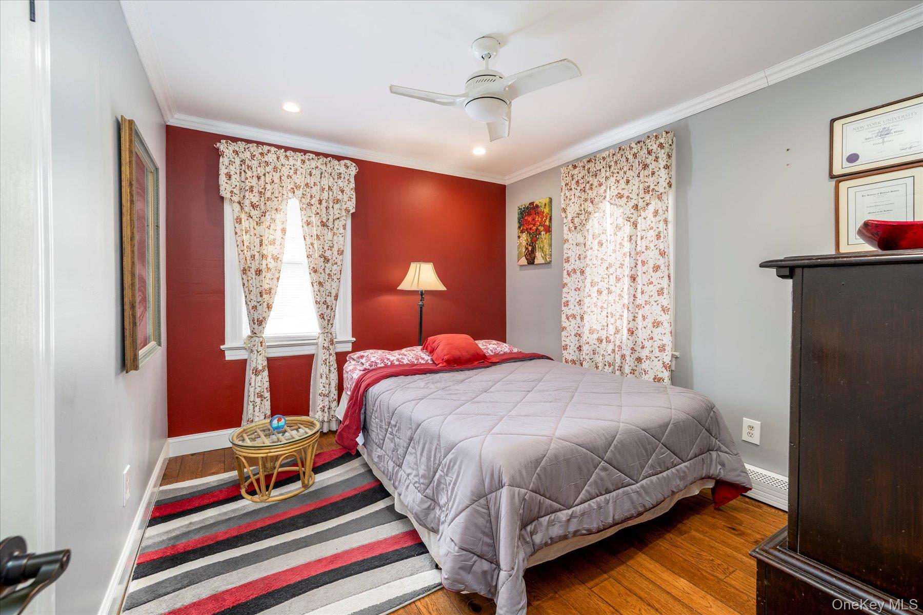 #20 photo, 102 Franklin Avenue, Malverne , NY 11565